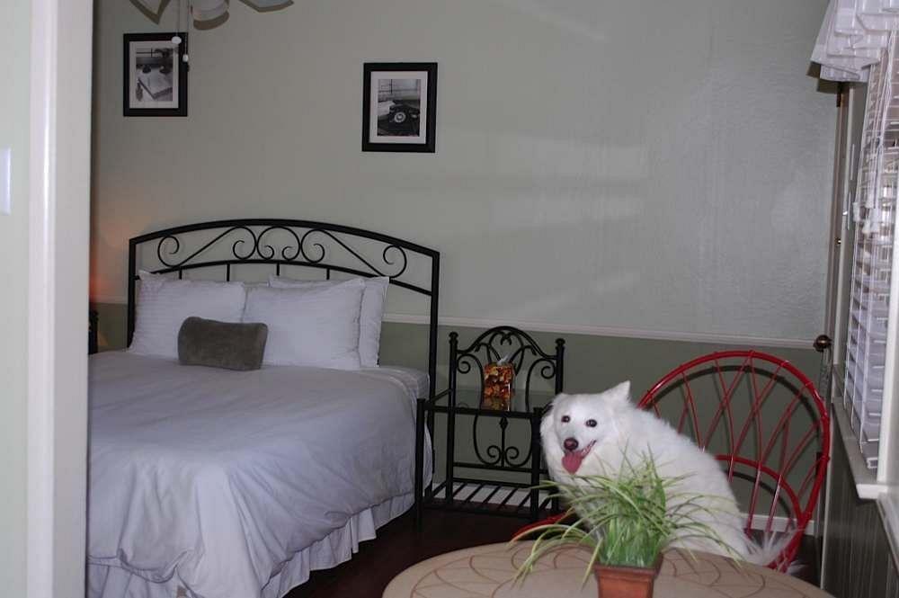 El Rancho Motel